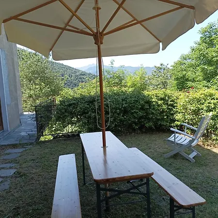 La Casa Tra I Monti Дом отдыха Ponna Superiore